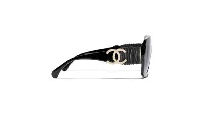 Sunglasses Chanel Black in Plastic - 36574326