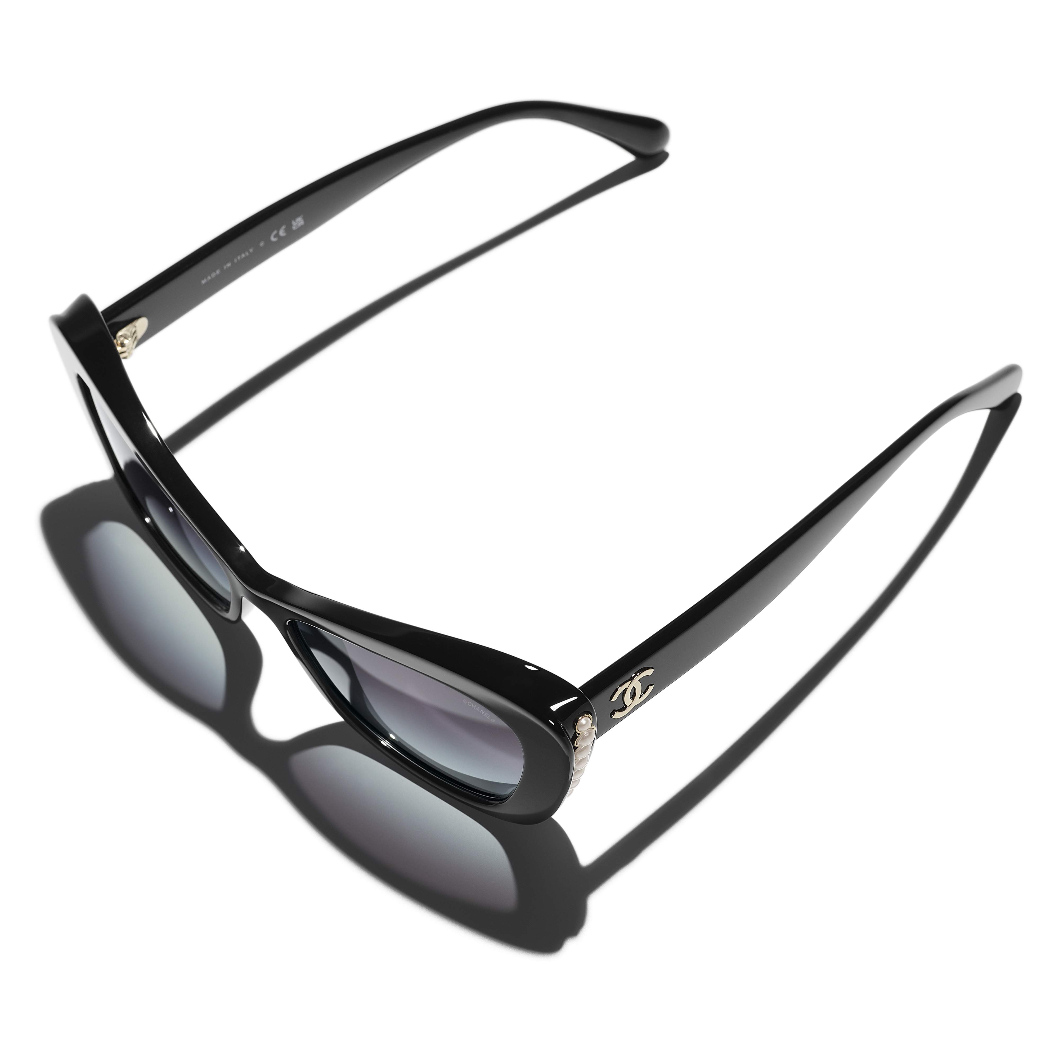 Sunglasses CHANEL CH5496B C622/S6 56-16 Black in stock