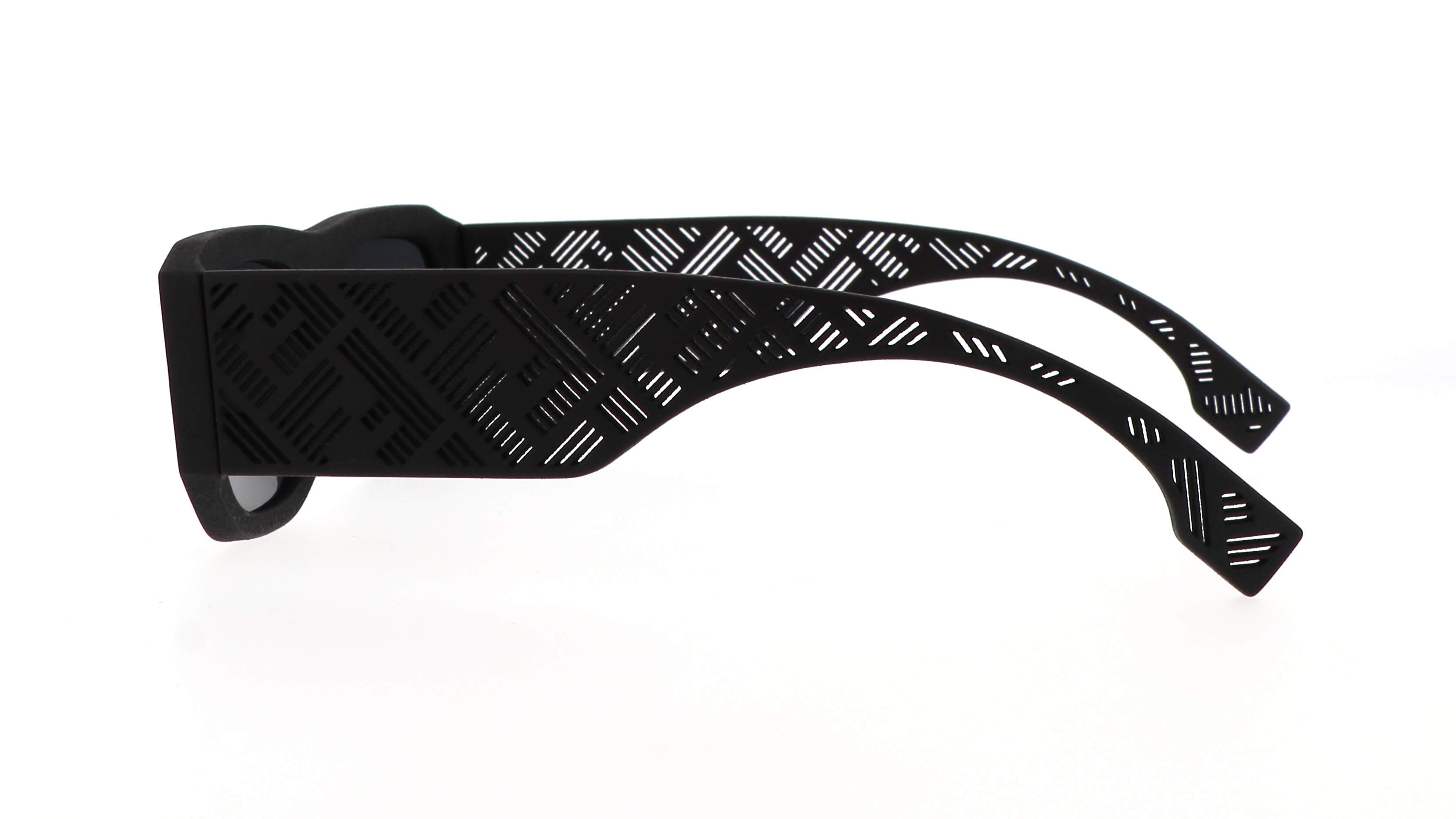 Sunglasses FENDI Shadow FE40106I 02A 54-17 Black in stock | Price CHF ...