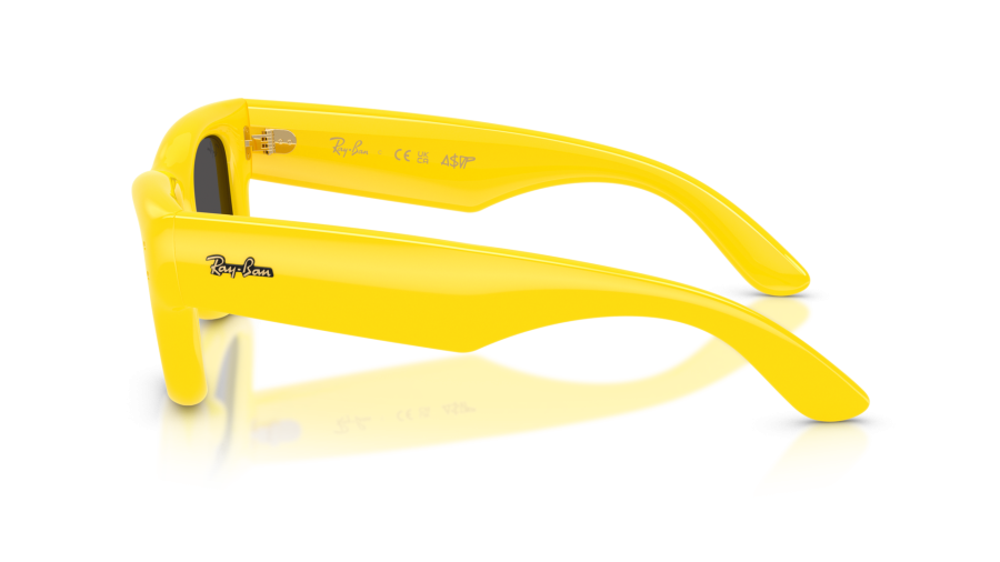 Ray-Ban 4940 Yellow Sunglasses - Dark Lenses 47•23 Sunglasses Ray-Ban Wayfarer puffer RB4940 6830/87 47-23  main image 2