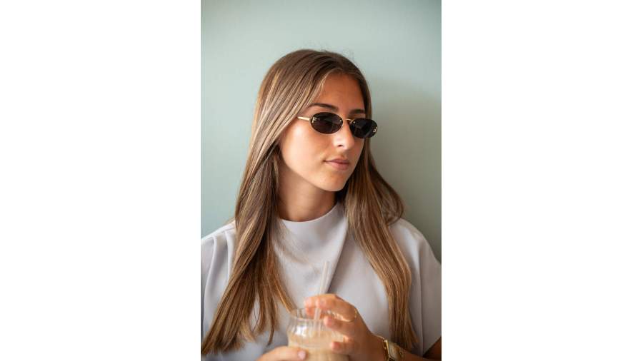 Sunglasses FENDI First crystal FE4075US 30A 54-15 Gold in stock