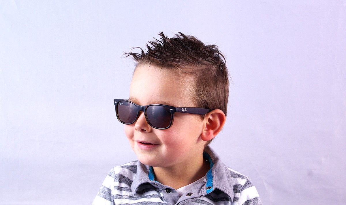 kids wayfarer sunglasses