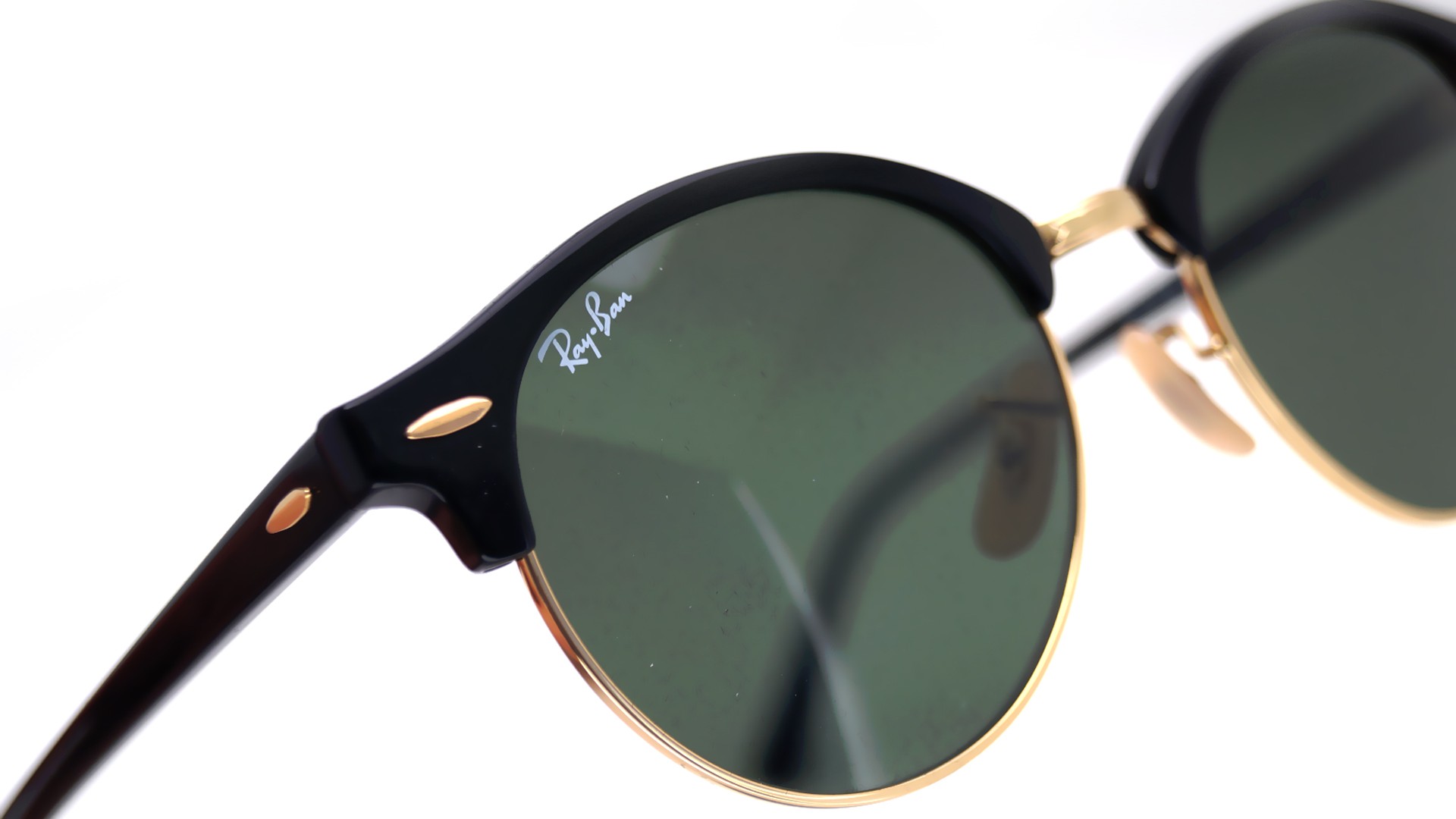 Ray-Ban Clubround Black G15 RB4246 901 51-19 Medium in stock.