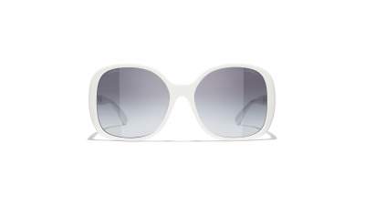 Sunglasses CHANEL CH5470Q C716S6 57-17 White Medium Gradient in stock