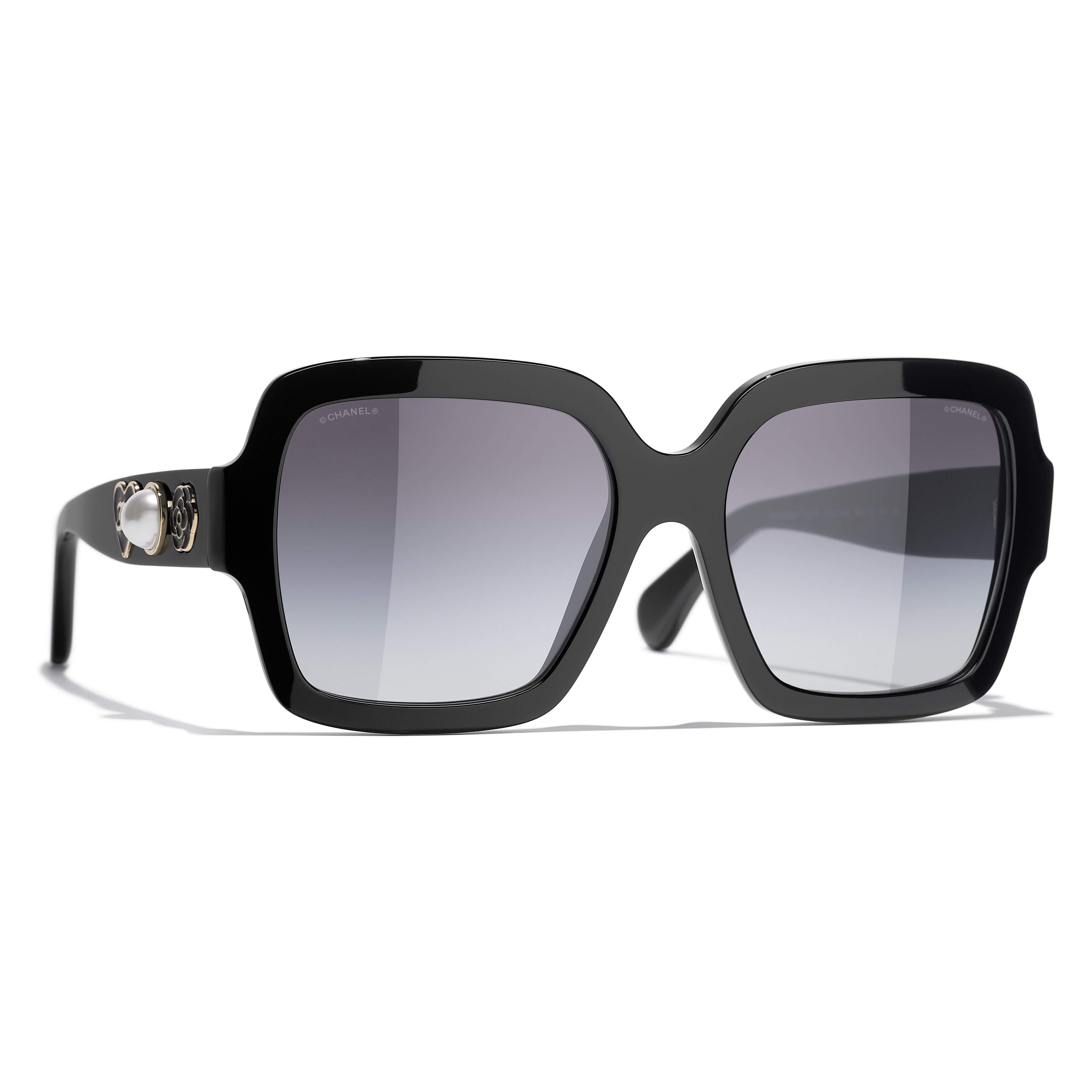 Sunglasses CHANEL Coco Charms Black CH5479 C622S6 56-18 Gradient in ...