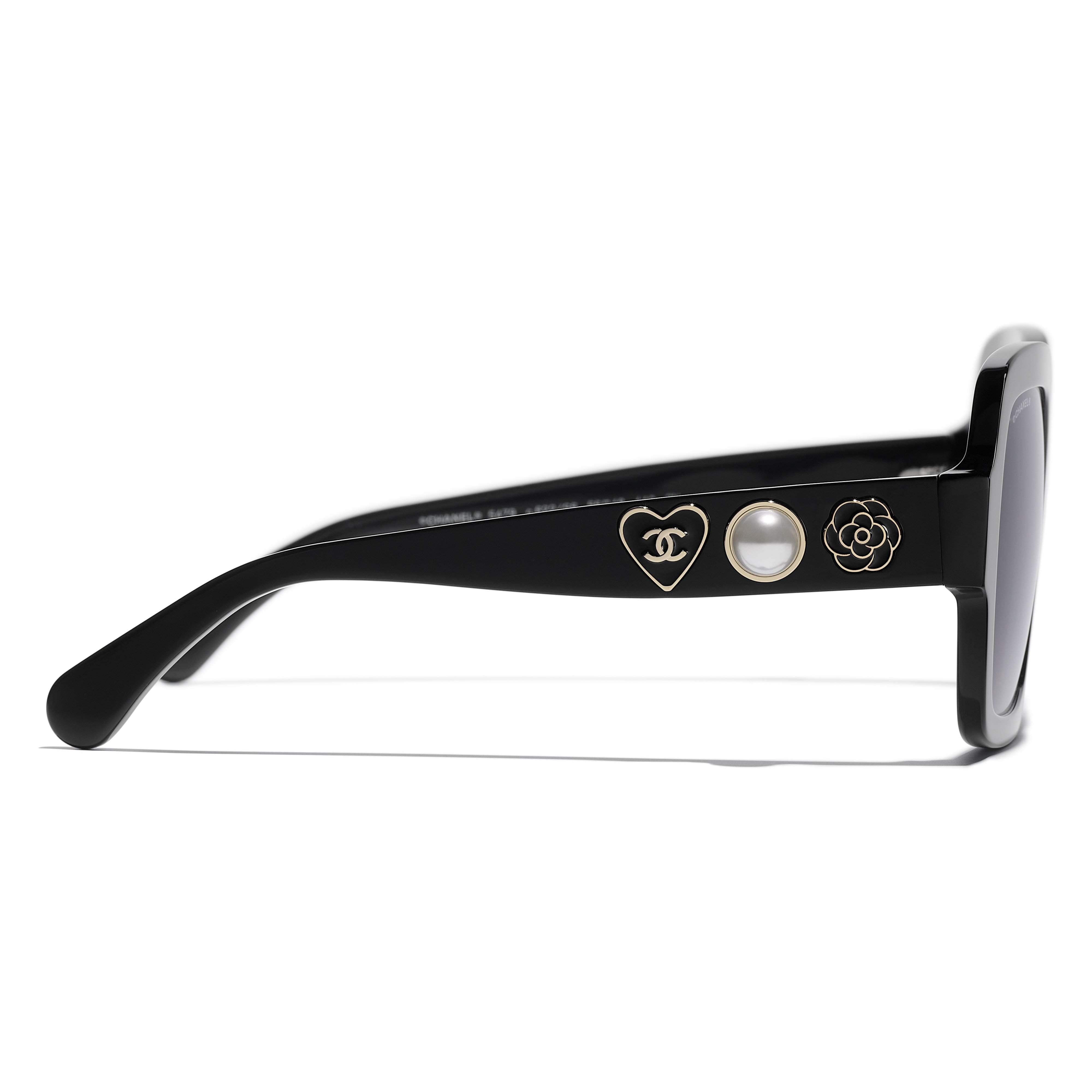 Sunglasses CHANEL Coco Charms Black CH5479 C622S6 56-18 Gradient in stock, Price 287,50 €