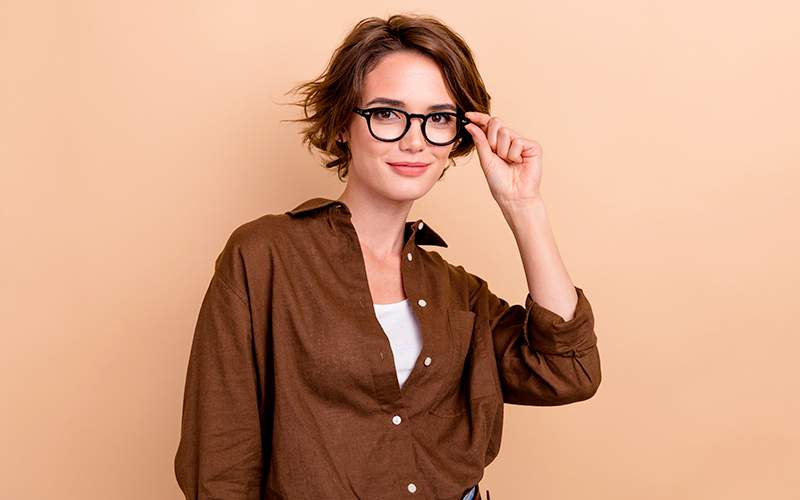 Lunettes de vue à monture épaisse : un style qui s’impose